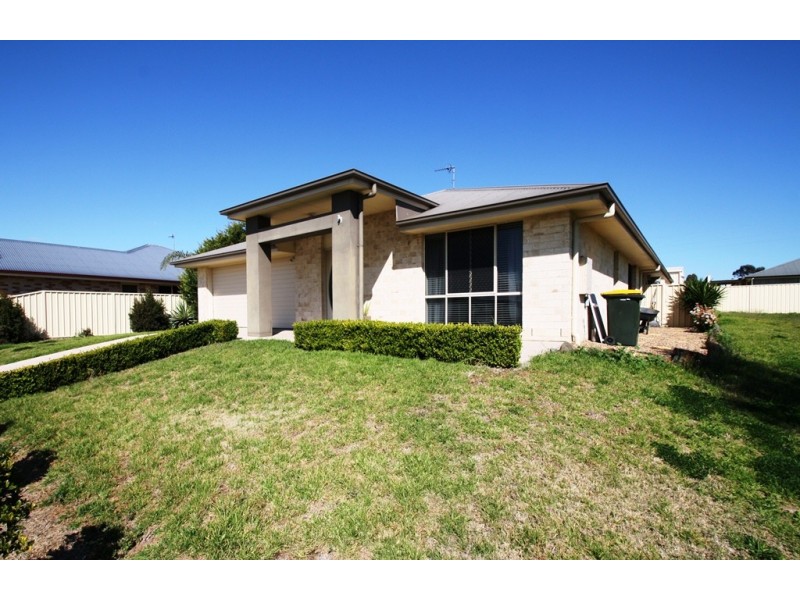 13 Coulsell Street, Warwick QLD 4370