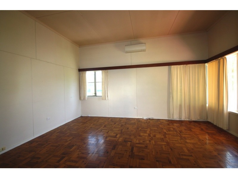 24 Glen Road, Warwick QLD 4370