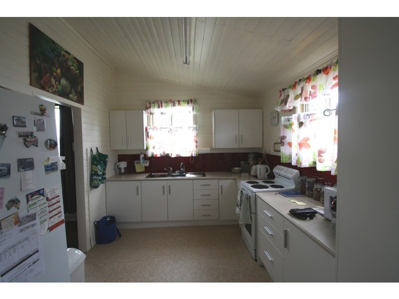 102 Wood Street, Warwick QLD 4370