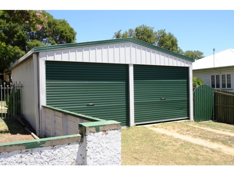 1 Grafton Street, Warwick QLD 4370