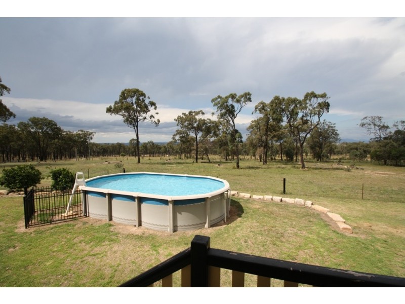 346 Ford Road, Rosenthal Heights QLD 4370