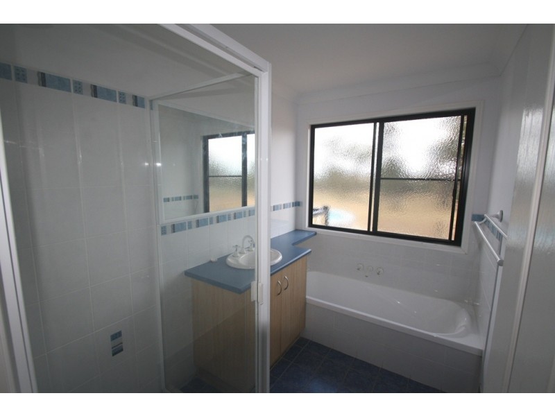 346 Ford Road, Rosenthal Heights QLD 4370