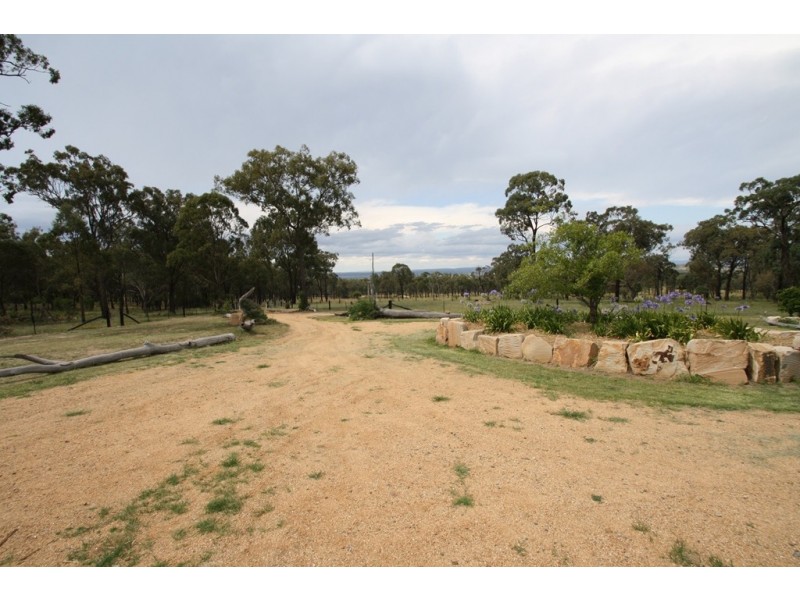 346 Ford Road, Rosenthal Heights QLD 4370