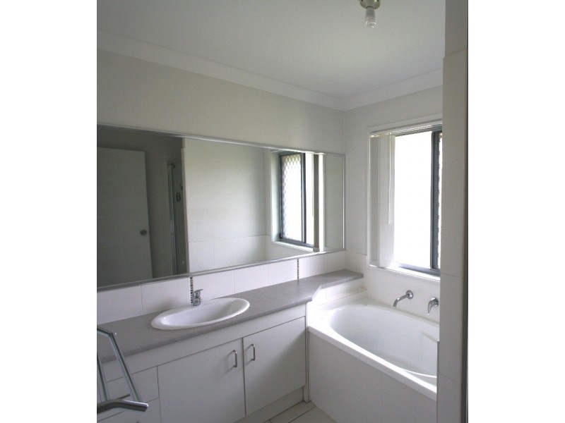 3B Pristine Court, Warwick QLD 4370