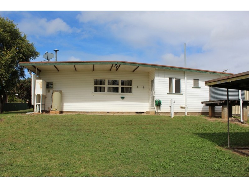 5 Evenden Street, Warwick QLD 4370