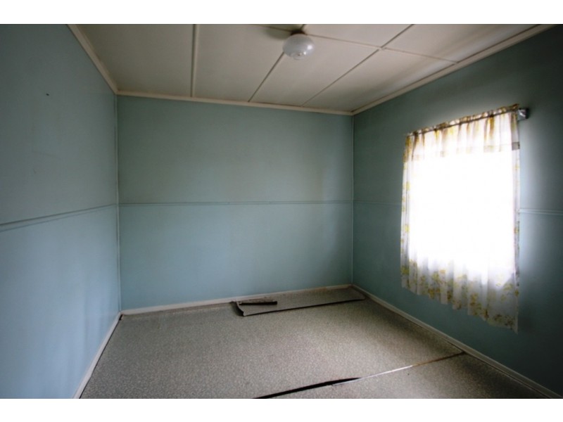 16C Wood St, Warwick QLD 4370