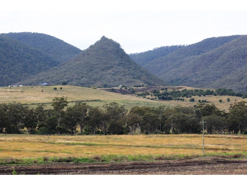 Lot 444 Top Swanfels Rd, Swanfels QLD 4371
