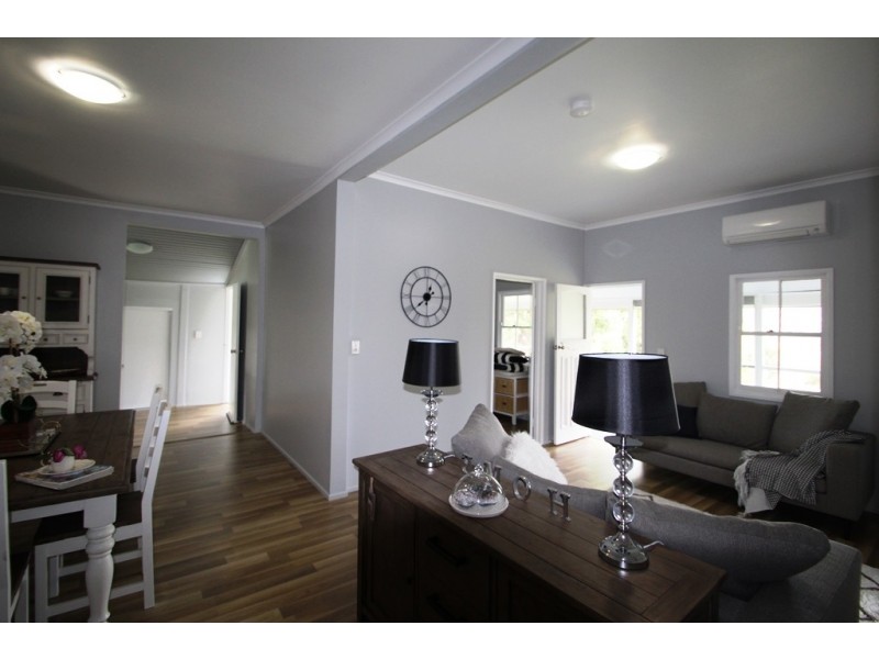 65 Anemone St, Killarney QLD 4373