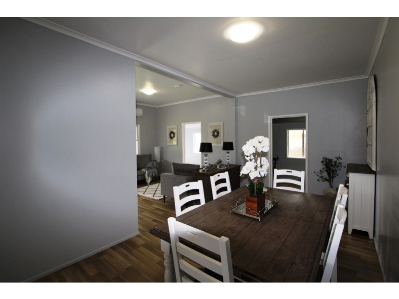 65 Anemone St, Killarney QLD 4373