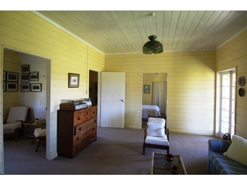 541 Bellingham Rd, Elbow Valley QLD 4370