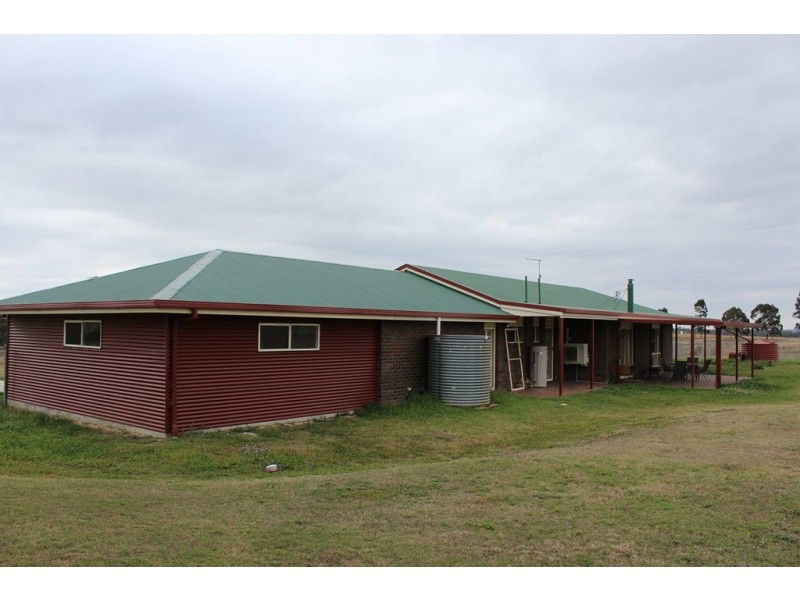 227 Washpool Rd, Rosenthal Heights QLD 4370