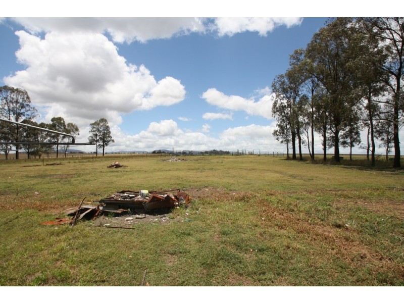 74 Kemp Road, Junabee QLD 4370