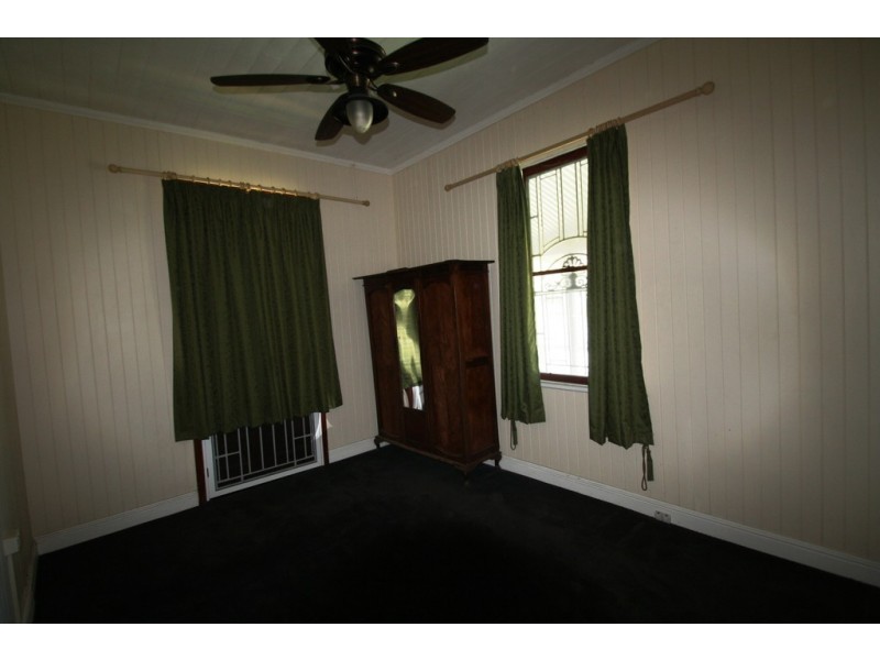 64 Percy Street, Warwick QLD 4370