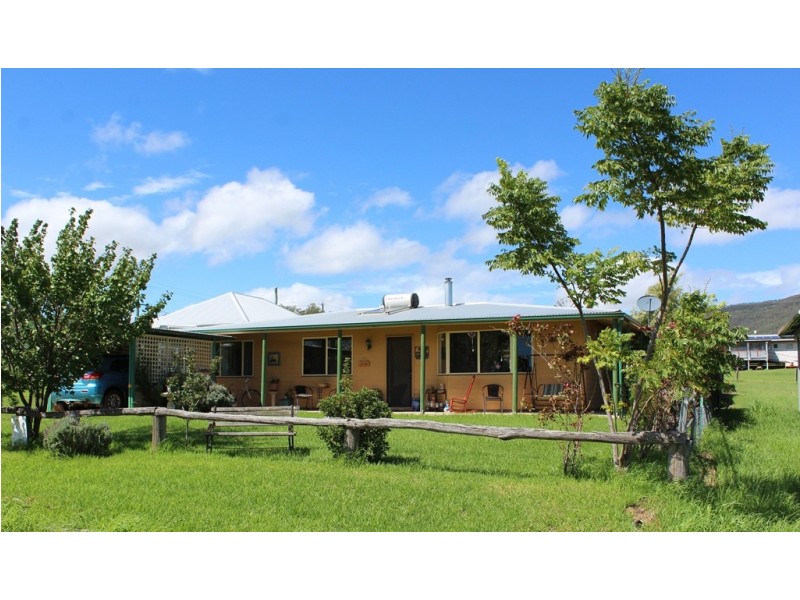33 Hodgson St, Maryvale QLD 4370