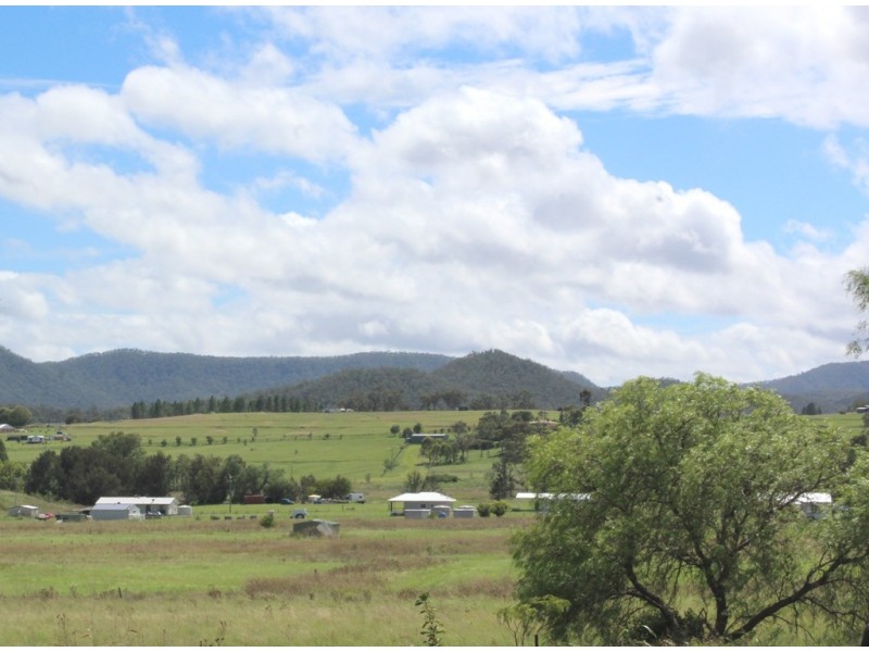 33 Hodgson St, Maryvale QLD 4370