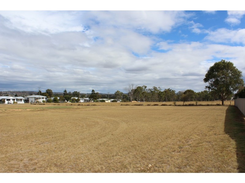 111-115 Horsman Road, Warwick QLD 4370