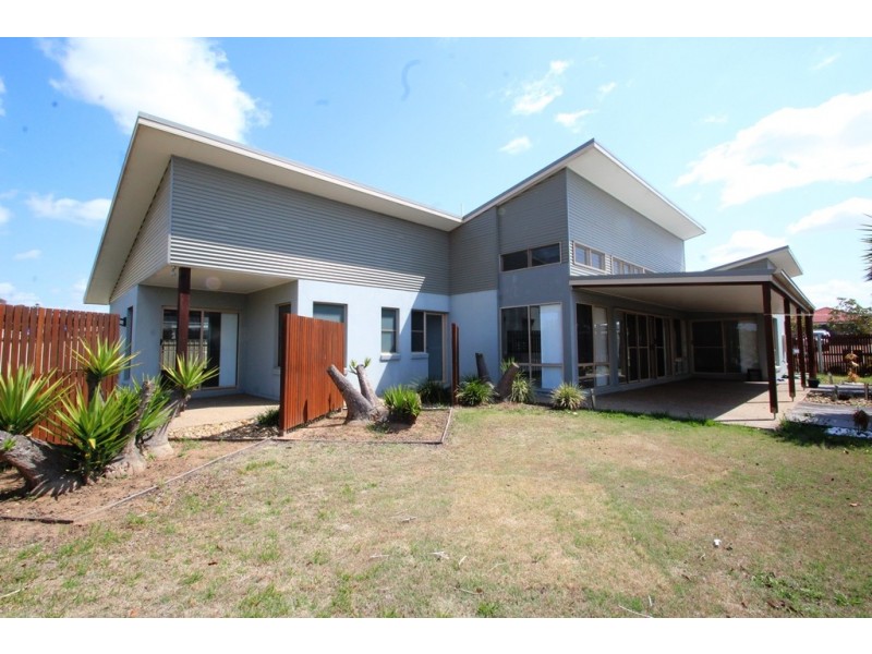 13 Floribunda Avenue, Warwick QLD 4370