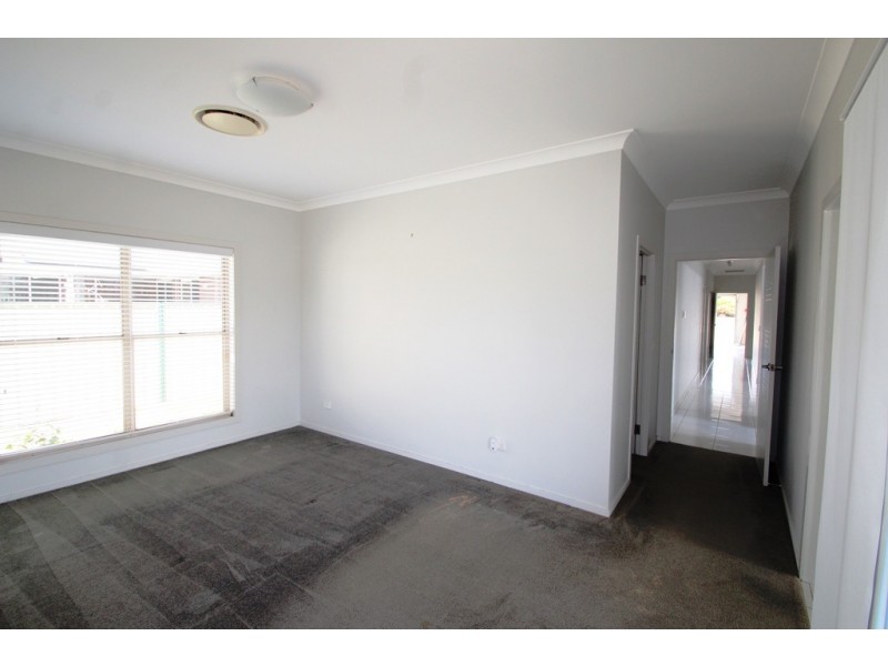 13 Floribunda Avenue, Warwick QLD 4370