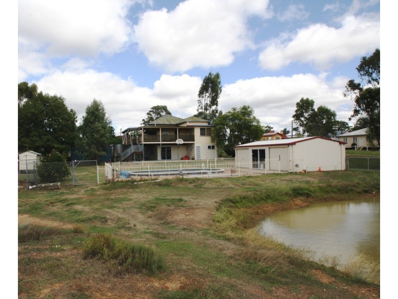 11 Fitzroy Street, Warwick QLD 4370