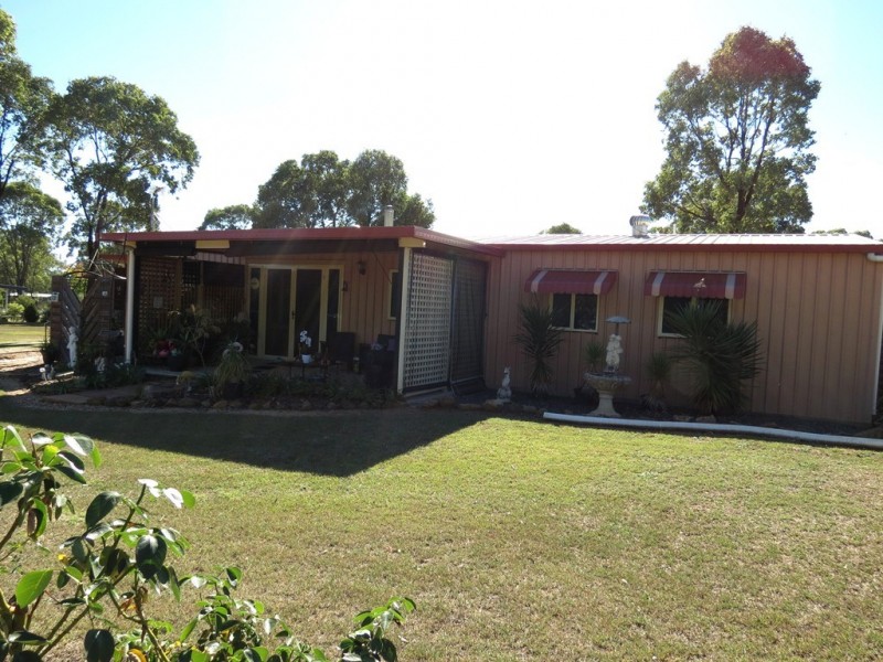 7 Leslie Lane, Hendon QLD 4362