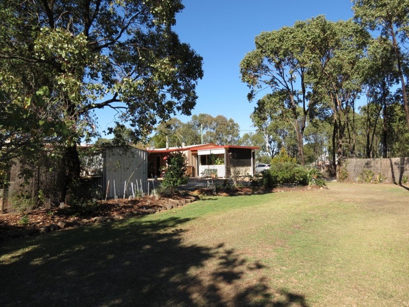 7 Leslie Lane, Hendon QLD 4362