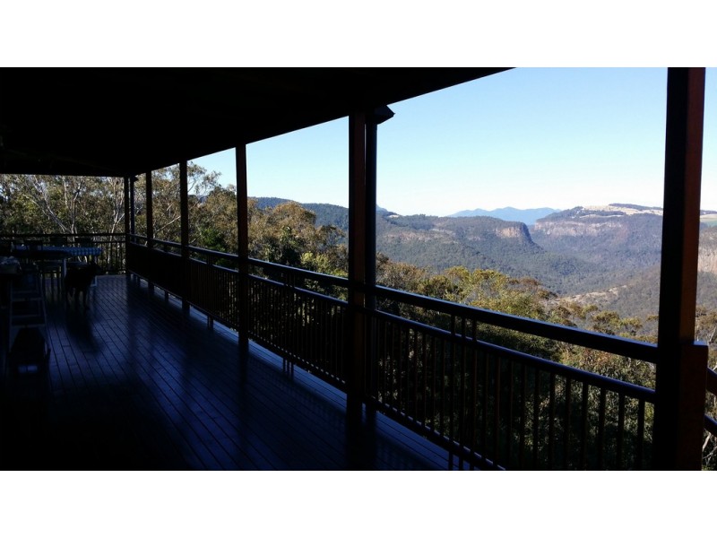 131 Sunday Plains Road, Mount Colliery QLD 4370