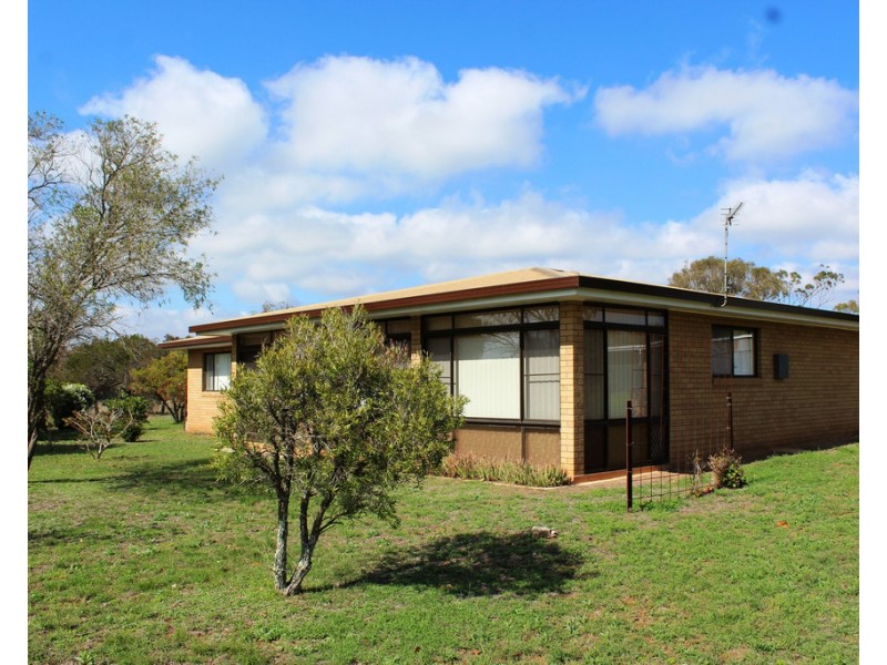 10 Smelter Rd, Rosenthal Heights QLD 4370