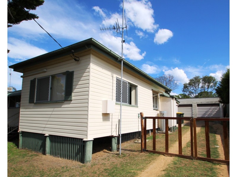 134 Wood Street, Warwick QLD 4370