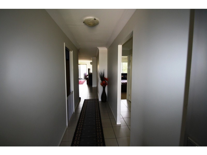 3 AandB Pristine Court, Warwick QLD 4370