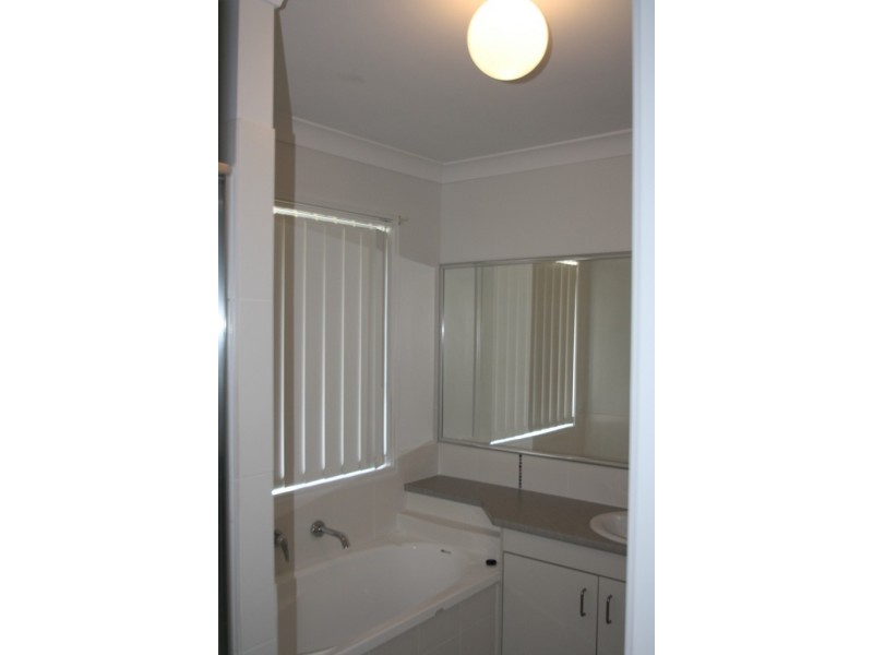 3B Pristine Court, Warwick QLD 4370