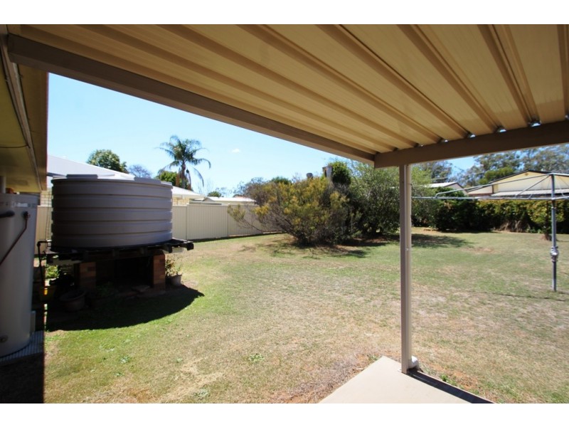 14 Shilliday St, Warwick QLD 4370