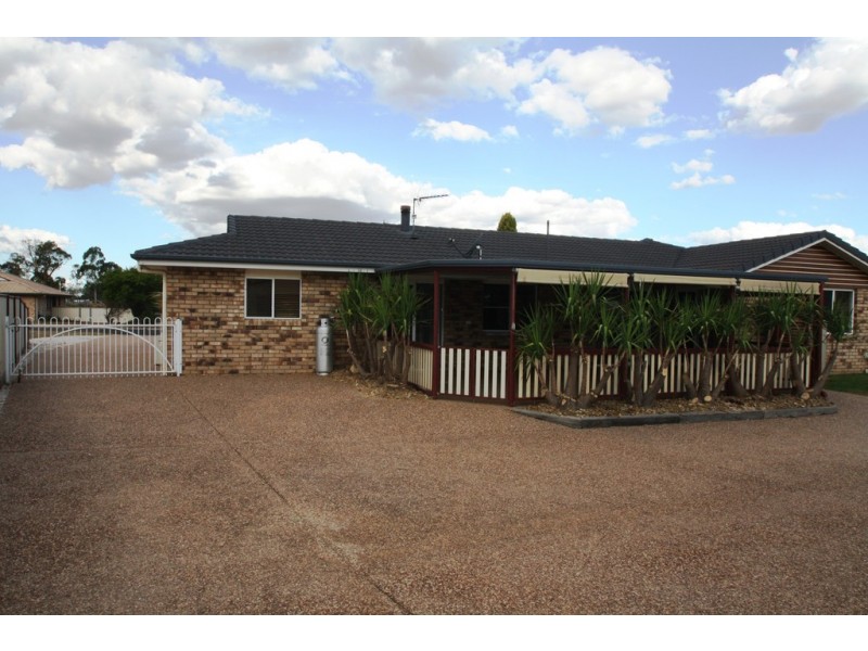 14 Fairwill Drive, Rosenthal Heights QLD 4370
