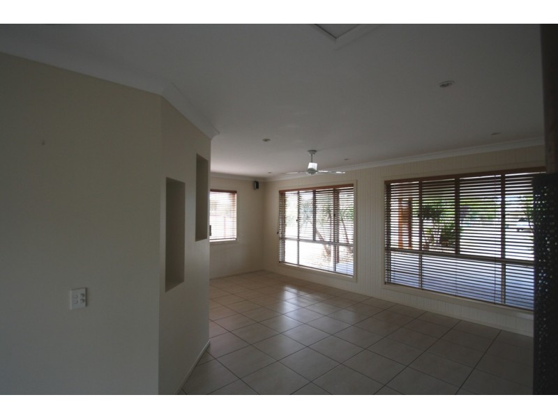 14 Fairwill Drive, Rosenthal Heights QLD 4370