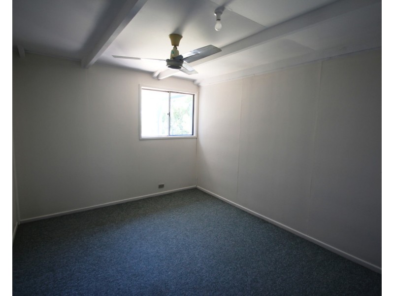 21 Myrtle Ave, Warwick QLD 4370