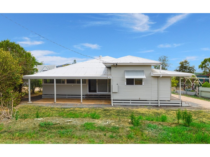 34 Anemone St, Killarney QLD 4373