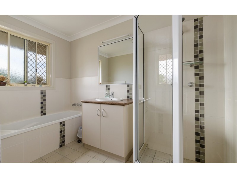 5 Pristine Crt, Warwick QLD 4370