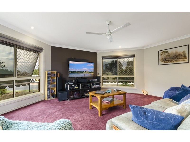 5 Pristine Crt, Warwick QLD 4370