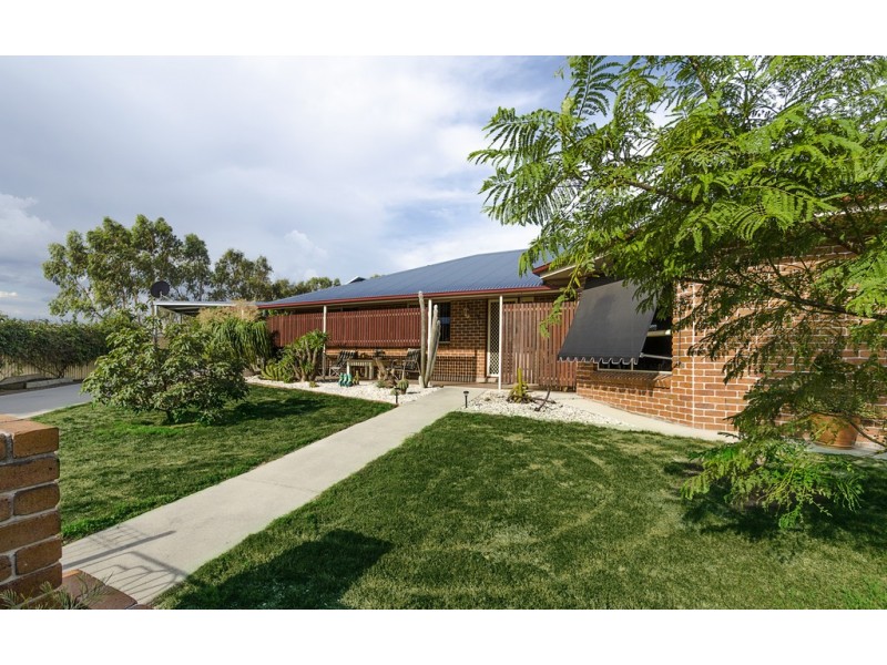 5 Pristine Crt, Warwick QLD 4370