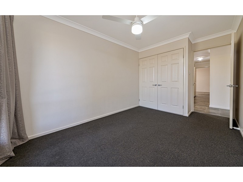 3/2 Willow St, Warwick QLD 4370