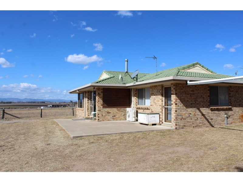 83 Canningvale Rd, Warwick QLD 4370