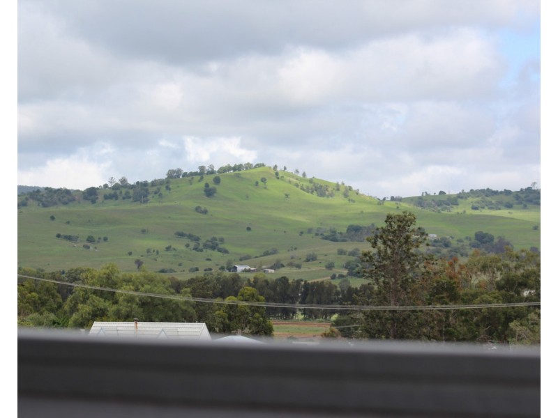 41 Anemone St, Killarney QLD 4373