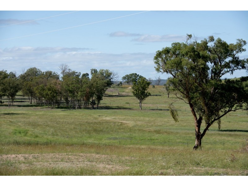 51 Spring Creek Rd, Cement Mills QLD 4352