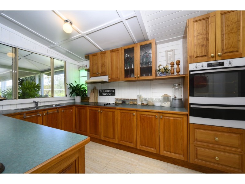 51 Spring Creek Rd, Cement Mills QLD 4352