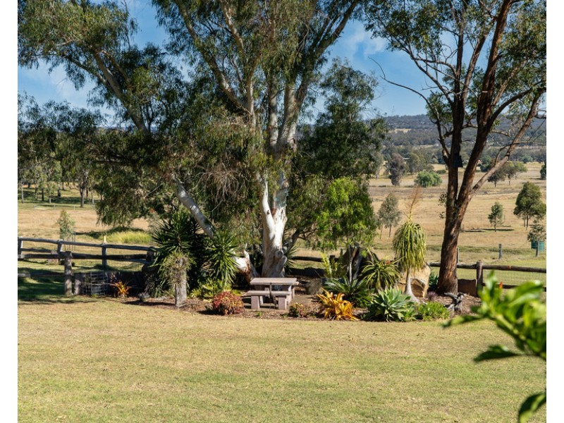 300 Mardon Rd, Rosenthal Heights QLD 4370