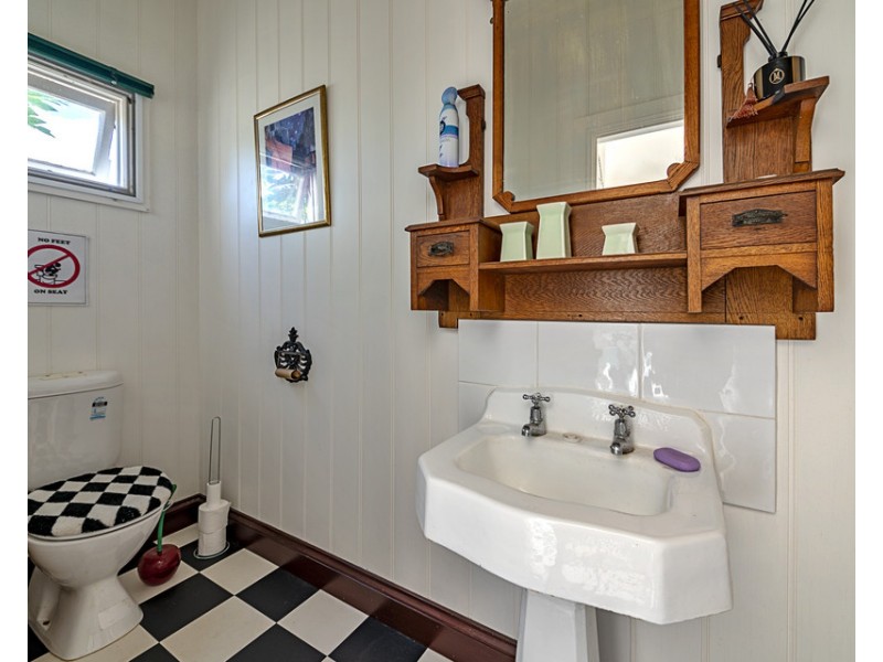 56 Cedar St, Killarney QLD 4373