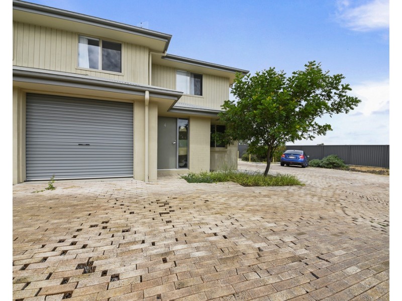 4/9 Natalia Crt, Warwick QLD 4370