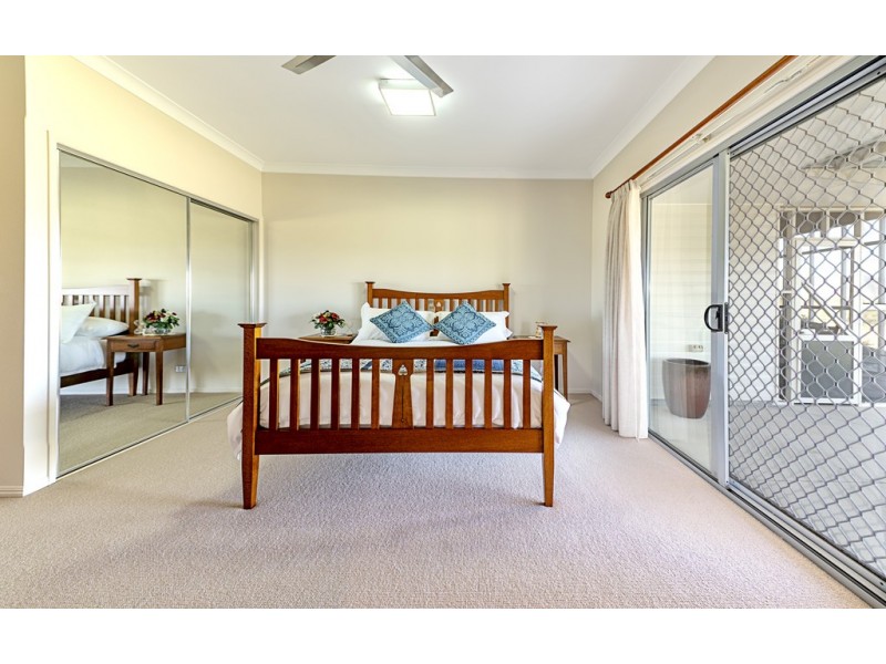 6 Careys Rd, Emu Vale QLD 4371