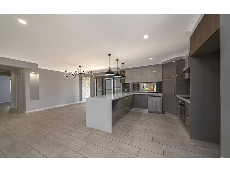 17 Margaret St, Warwick QLD 4370