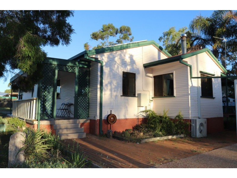 36 Rowland Street, Warwick QLD 4370