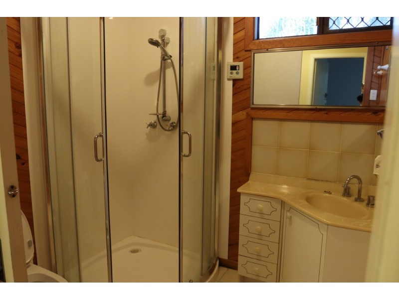 36 Rowland Street, Warwick QLD 4370